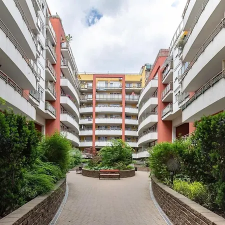 Διαμέρισμα Balcony - Comfy - Easy Parking